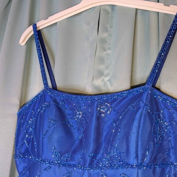 Prom Dress - Long Blue Ombre Dress with flower design - Picture 2 of 8